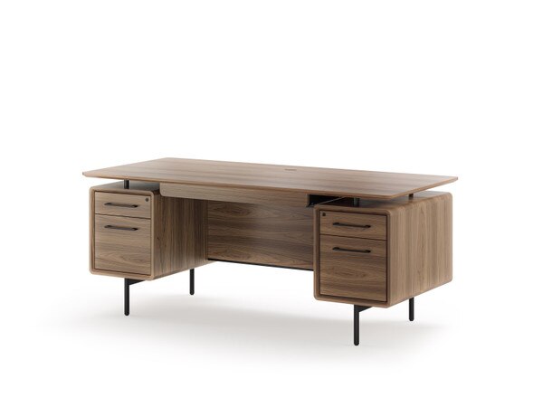 Linq Executive Desk